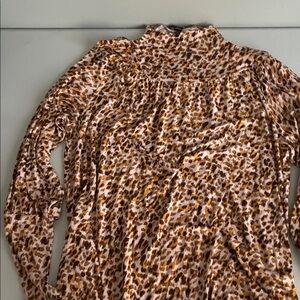Leopard Print Long Sleeve Top